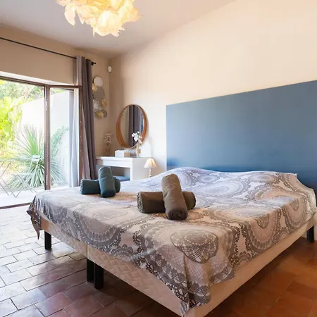 La Belle Bleue, Piscine Chauffée, Vue Mer, Proche Bandol