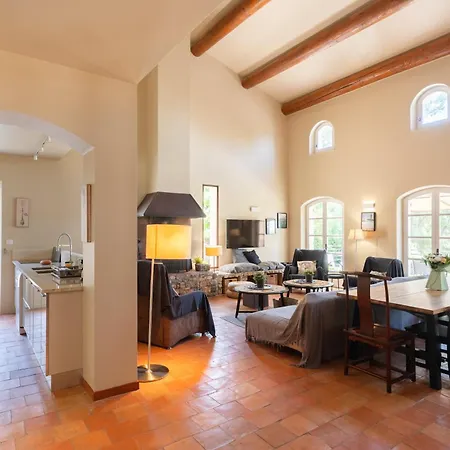Villa La Belle Bleue, Piscine Chauffée, Vue Mer, Proche Bandol
