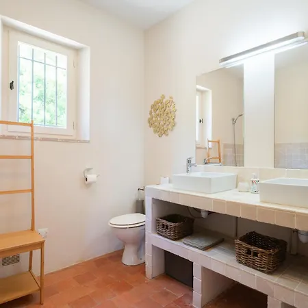 Villa La Belle Bleue, Piscine Chauffée, Vue Mer, Proche Bandol