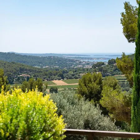 Villa La Belle Bleue, Piscine Chauffée, Vue Mer, Proche Bandol *