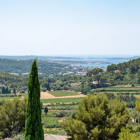 Villa La Belle Bleue, Piscine Chauffée, Vue Mer, Proche Bandol